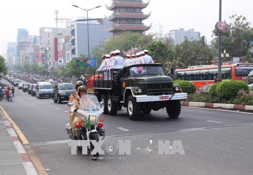 原政府总理潘文凯追悼会和安葬仪式隆重举行 ảnh 3 原政府总理潘文凯追悼会和安葬仪式隆重举行 ảnh 3