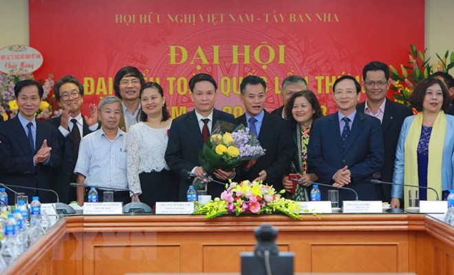 越通社社长阮德利当选越南—西班牙友好协会新一任主席 ảnh 1 越通社社长阮德利当选越南—西班牙友好协会新一任主席 ảnh 1