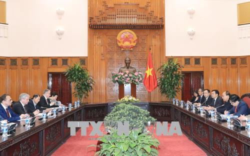 政府总理阮春福会见白俄罗斯副总理谢马什科 ảnh 1