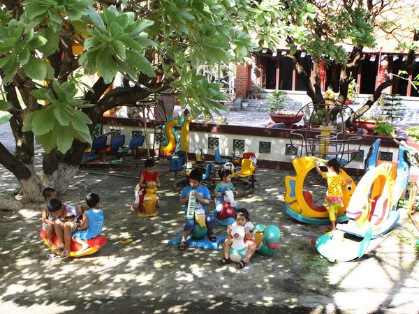 为在长沙岛县建设“越南各民族大团结房”筹集资金 ảnh 1 为在长沙岛县建设“越南各民族大团结房”筹集资金 ảnh 1