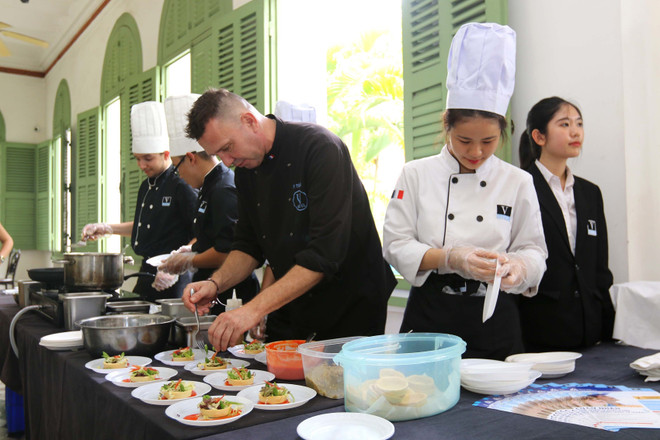 “好味法兰西”国际美食活动在胡志明市举行 ảnh 2  “好味法兰西”国际美食活动在胡志明市举行 ảnh 2