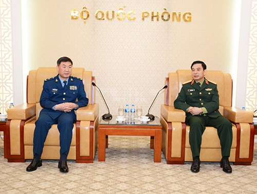 越南与中美两国加强防务合作 ảnh 1 越南与中美两国加强防务合作 ảnh 1