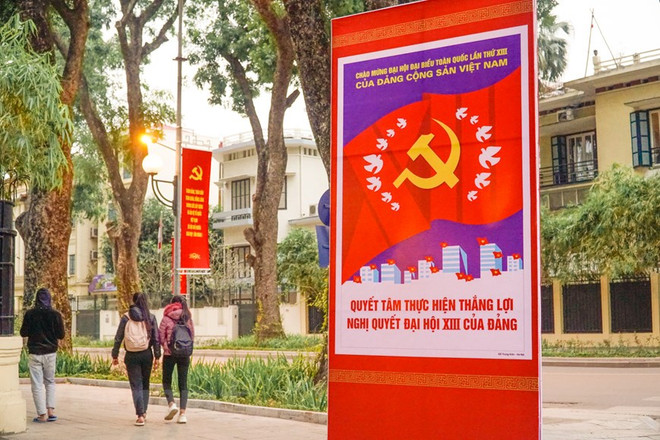 组图:首都河内街道装灯结彩,喜迎越共十三大 ảnh 13 组图:首都河内街道装灯结彩,喜迎越共十三大 ảnh 13