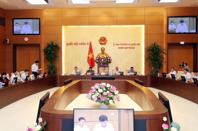 越南国会常委会第二十六次会议在河内开幕 ảnh 2 越南国会常委会第二十六次会议在河内开幕 ảnh 2