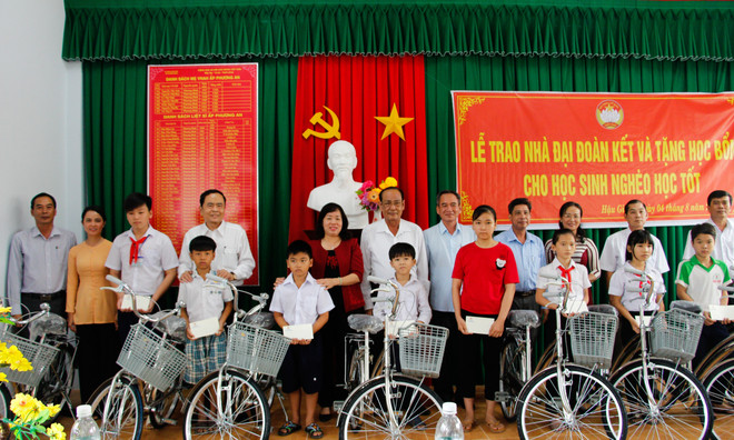 越通社简讯2018.8.4 ảnh 1 越通社简讯2018.8.4 ảnh 1