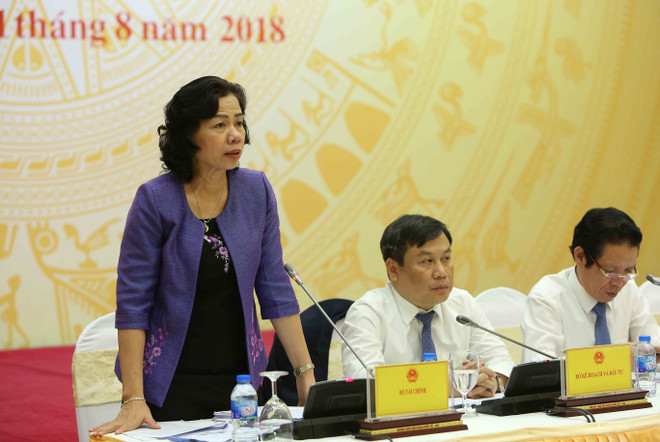 越南政府7月份例行会议：须对自动数据处理设备进口作出严格规定 ảnh 2