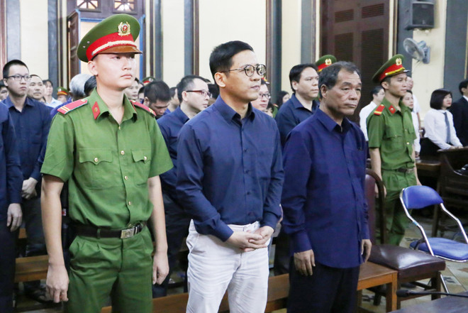 范功名“故意违反国家经济管理规定造成严重后果”一审被判处有期徒刑30年 ảnh 1 范功名“故意违反国家经济管理规定造成严重后果”一审被判处有期徒刑30年 ảnh 1