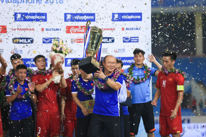 越南U23队夺得2018年VinaPhone杯U23国际足球锦标赛冠军 ảnh 2 越南U23队夺得2018年VinaPhone杯U23国际足球锦标赛冠军 ảnh 2
