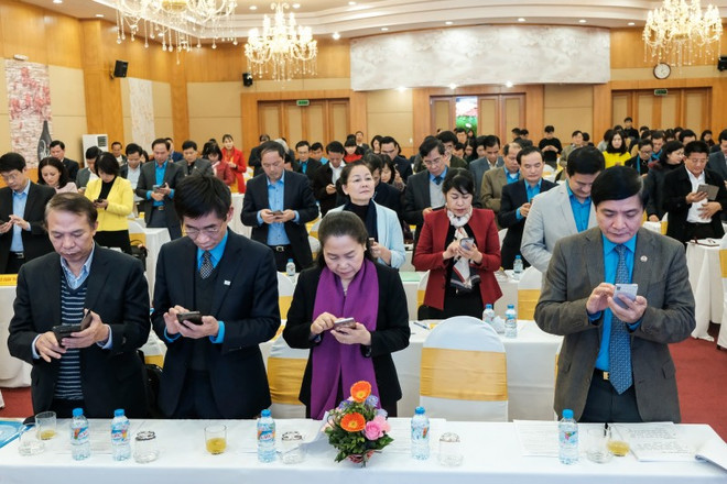 越南劳动总联合会启动发短信募捐活动 帮助工人回家团圆过新年 ảnh 1