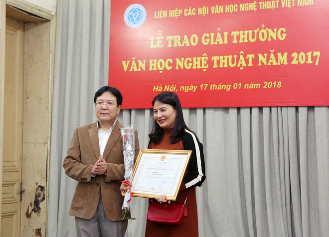 2017年文学艺术奖颁奖 59件作品获奖 ảnh 1