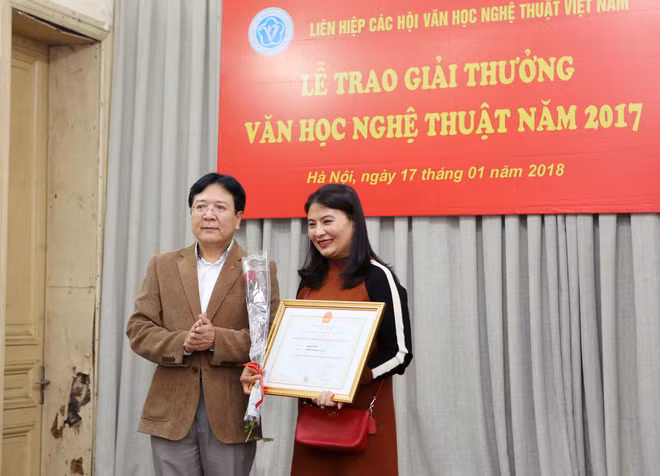 2017年文学艺术奖颁奖 59件作品获奖 ảnh 1 2017年文学艺术奖颁奖 59件作品获奖 ảnh 1