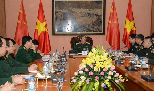 中国人民解放军青年军官代表团访问越南 ảnh 1 中国人民解放军青年军官代表团访问越南 ảnh 1