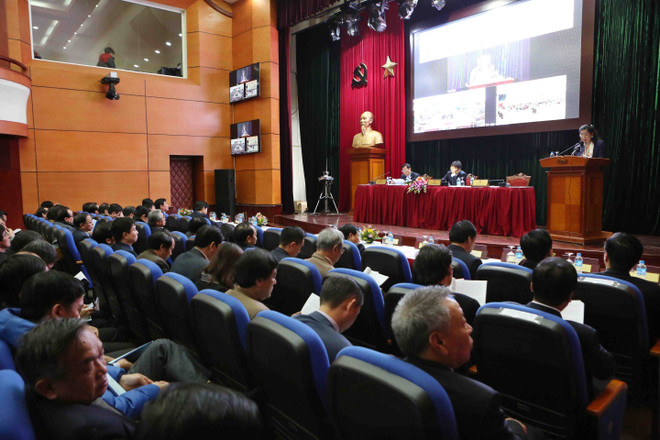 2018年文化体育与旅游工作部署会议在河内、岘港和胡志明市三地同步举行 ảnh 2 2018年文化体育与旅游工作部署会议在河内、岘港和胡志明市三地同步举行 ảnh 2