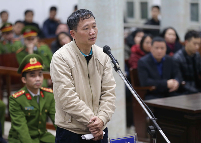 郑春青及其同案犯一案：被告人为自己辩护并为其他被告人辩护 ảnh 2