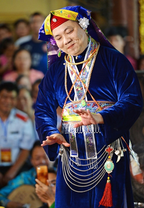 阮亚摄影师镜头下的跳神礼仪 ảnh 3 阮亚摄影师镜头下的跳神礼仪 ảnh 3