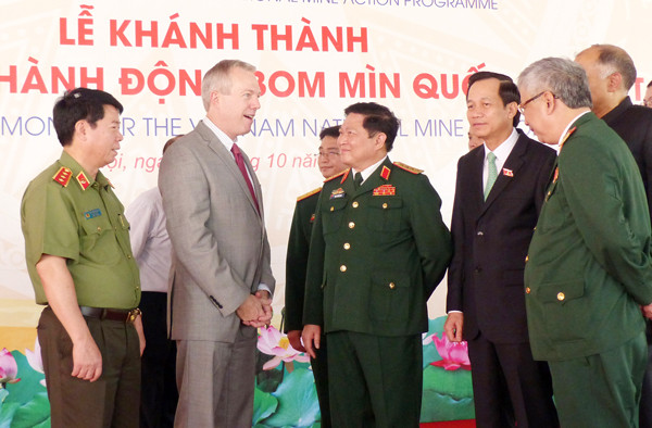 越南国家炸弹地雷行动中心总部落成 ảnh 1