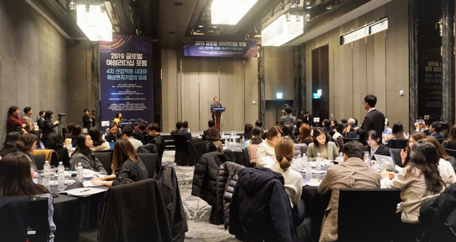 越南社会活动女性参与比例为73% 对GDP贡献率超40% ảnh 1 越南社会活动女性参与比例为73% 对GDP贡献率超40% ảnh 1