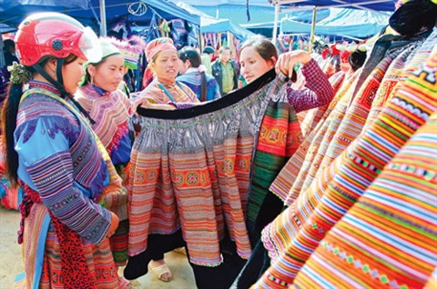 独具一格的老街省山区定期集市 ảnh 4