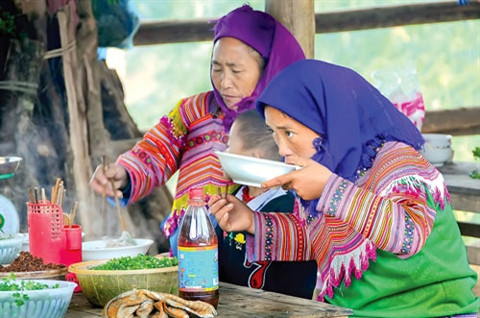 独具一格的老街省山区定期集市 ảnh 9