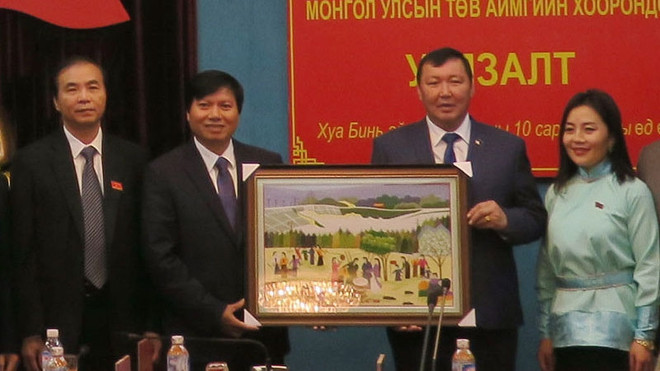 越南与蒙古加强贸易交流合作 ảnh 1 越南与蒙古加强贸易交流合作 ảnh 1