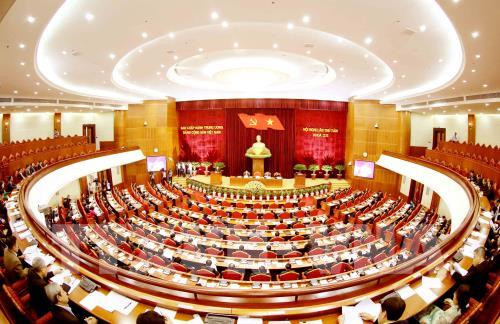 越共十二届八中全会为杜梅和陈大光逝世默哀一分钟 ảnh 1 越共十二届八中全会为杜梅和陈大光逝世默哀一分钟 ảnh 1