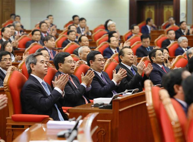 越共十二届八中全会:全力推动改革创新 实现经济可持续发展 ảnh 2 越共十二届八中全会:全力推动改革创新 实现经济可持续发展 ảnh 2