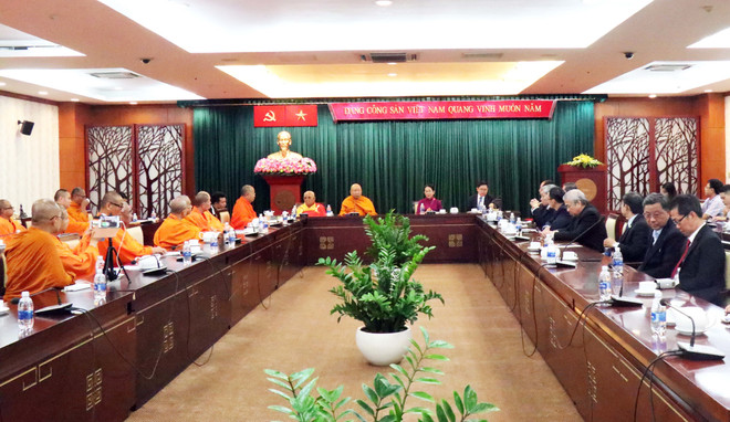 胡志明市领导会见泰国僧伽委员会代表团一行 ảnh 1