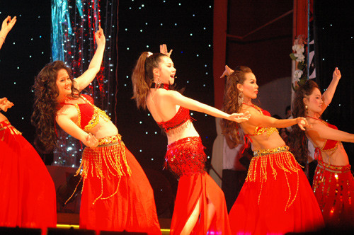 河内的肚皮舞热 ảnh 1