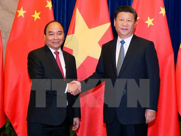 中国媒体密集报道越南政府总理阮春福访华之旅 ảnh 1 中国媒体密集报道越南政府总理阮春福访华之旅 ảnh 1