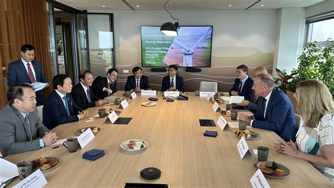 越南与荷兰政府间适应气候变化与水资源管理合作委员会第八次会议举行 ảnh 4 越南与荷兰政府间适应气候变化与水资源管理合作委员会第八次会议举行 ảnh 4