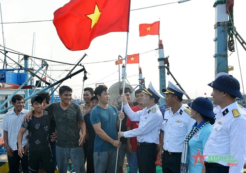 海军军种:自立自强 果敢创新 出色完成任务 ảnh 1 海军军种:自立自强 果敢创新 出色完成任务 ảnh 1