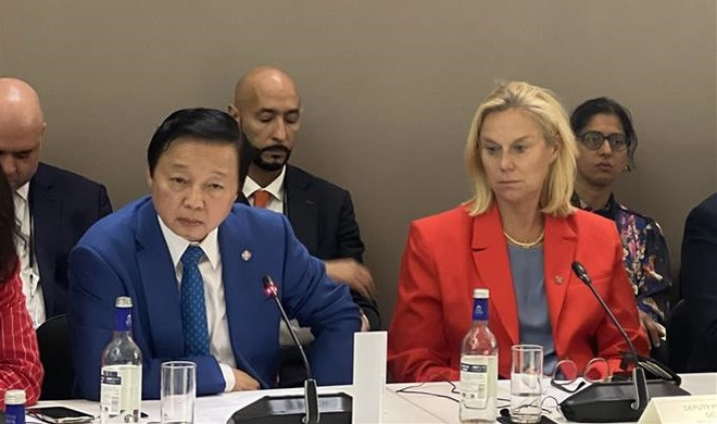 陈红河副总理出席“私营部门融资”讨论会 ảnh 1