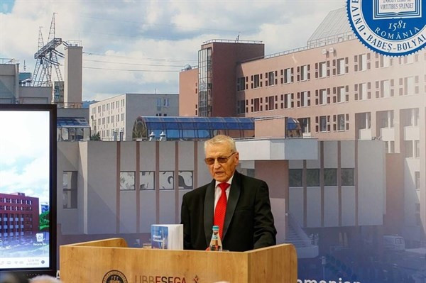 《美妙的越南》一书在罗马尼亚问世 ảnh 1 《美妙的越南》一书在罗马尼亚问世 ảnh 1