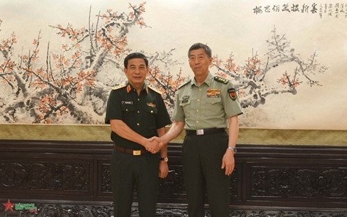 潘文江部长会见中国国防部长 ảnh 1 潘文江部长会见中国国防部长 ảnh 1