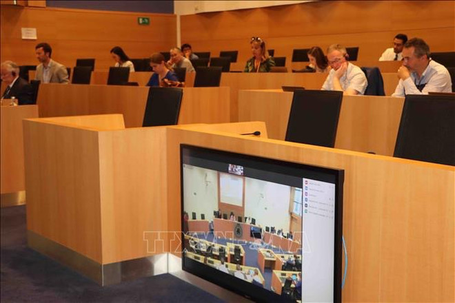 比利时众议院召开支持越南橙剂/二恶英受害者决议草案听证会 ảnh 2 比利时众议院召开支持越南橙剂/二恶英受害者决议草案听证会 ảnh 2