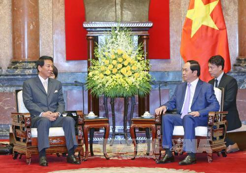 越南国家主席陈大光会见日越关系特别大使杉良太郎 ảnh 2 越南国家主席陈大光会见日越关系特别大使杉良太郎 ảnh 2
