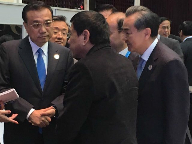 中国期待推动中菲关系重返正常轨道 ảnh 1 中国期待推动中菲关系重返正常轨道 ảnh 1