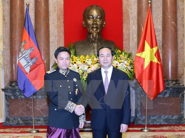 国家主席陈大光接受五国新任驻越大使递交国书 ảnh 3 国家主席陈大光接受五国新任驻越大使递交国书 ảnh 3