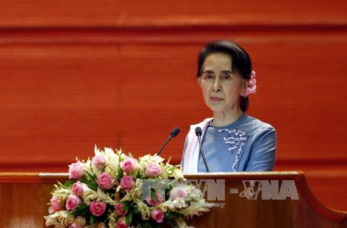 美国正考虑放松对缅甸的制裁 ảnh 1