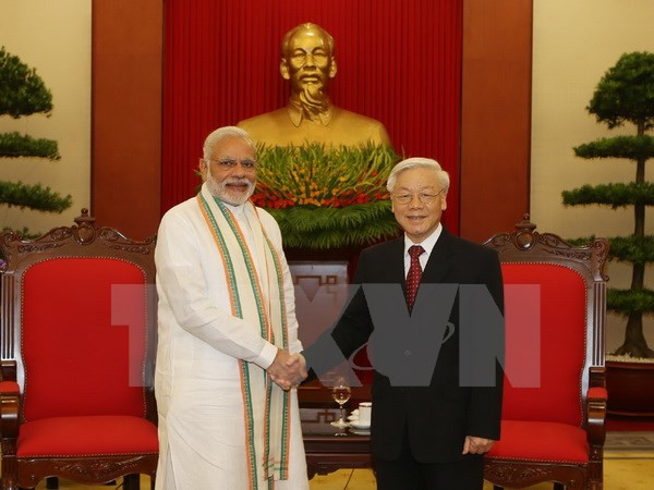 越共中央总书记阮富仲会见印度总理纳伦德拉•莫迪 ảnh 1 越共中央总书记阮富仲会见印度总理纳伦德拉•莫迪 ảnh 1