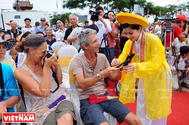 顺化——文化旅游节之城 ảnh 16 顺化——文化旅游节之城 ảnh 16