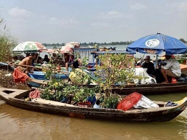 新冠肺炎疫情:及时阻止35人违法入境越南的行为 ảnh 1 新冠肺炎疫情:及时阻止35人违法入境越南的行为 ảnh 1