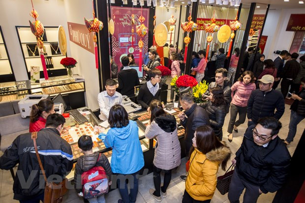3月4日越南国内市场黄金价格跌破10万越盾关口 ảnh 1