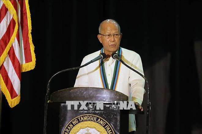 菲律宾官员谴责中国在东海的行为 ảnh 1