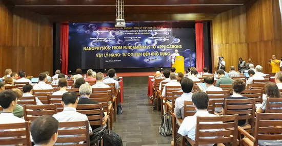 “味物理学”国际科学研讨会在越南平定省举行 ảnh 1