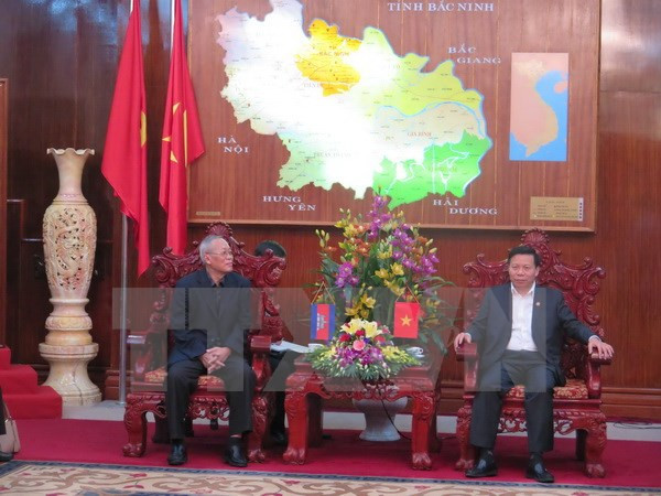 柬埔寨人民党高级代表团对越南北宁省进行工作访问 ảnh 1