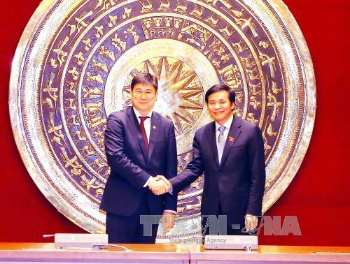 越南国会加强与蒙古国国家大呼拉尔的合作 ảnh 1 越南国会加强与蒙古国国家大呼拉尔的合作 ảnh 1