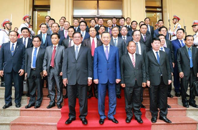 越通社简讯2017.8.17 ảnh 1 越通社简讯2017.8.17 ảnh 1