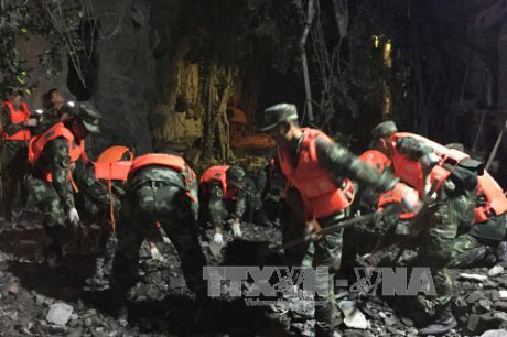 各家旅游公司应调整至中国地震灾区各旅游计划 确保越南游客的安全 ảnh 1