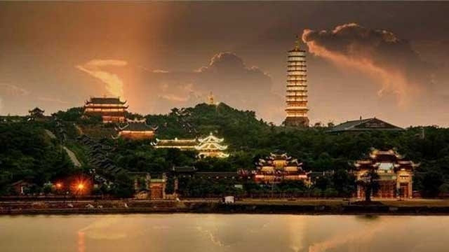 拜订寺之夜——神秘玄幻之美 ảnh 1 拜订寺之夜——神秘玄幻之美 ảnh 1